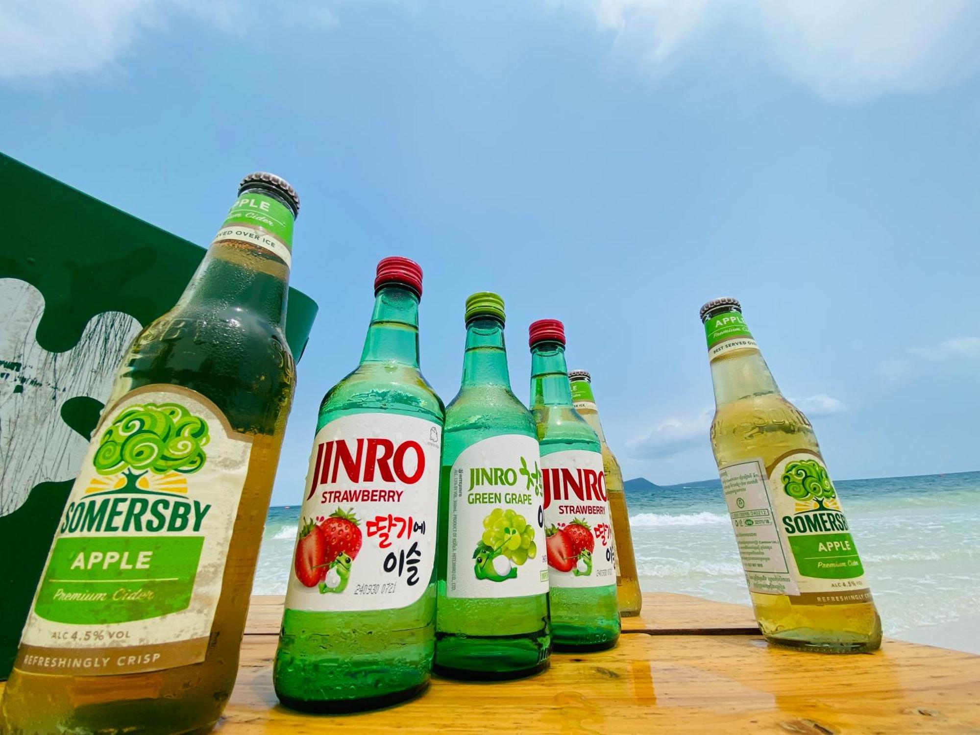 Koh Rong Beach Hostel And Bungalows Kaoh Touch Exterior foto