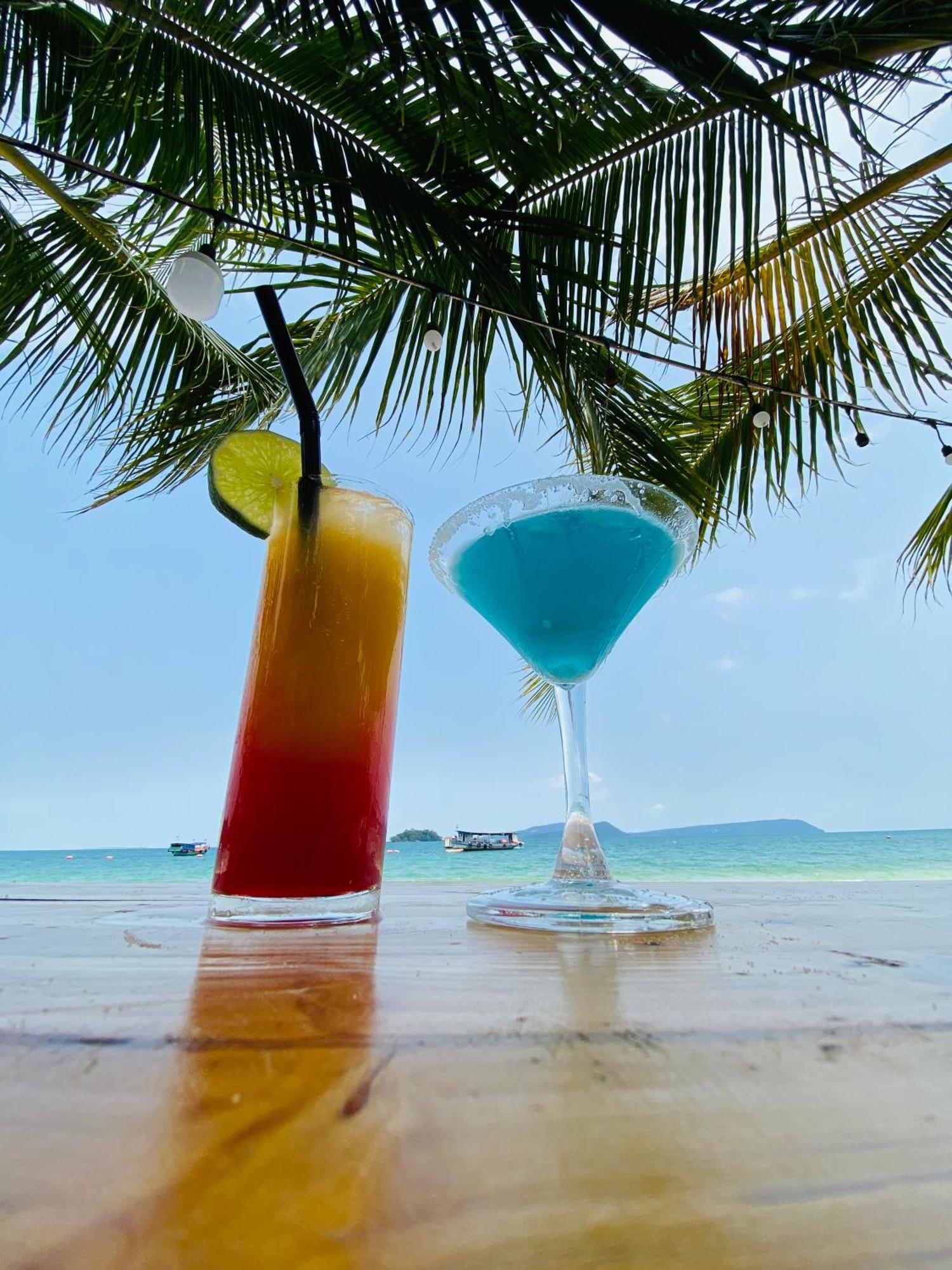 Koh Rong Beach Hostel And Bungalows Kaoh Touch Exterior foto